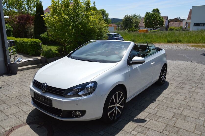 VW Golf 83.000 km 9.550 € Waldershof 95679