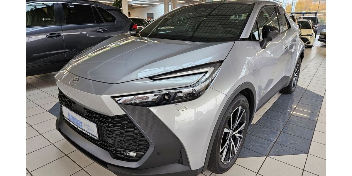 Toyota C-HR 15.000 km 26.890 &euro; Paderborn 33104