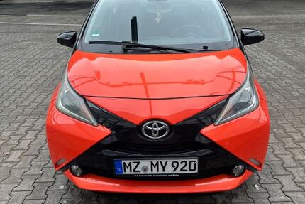 Toyota Aygo (X) 111.951 km 4.590 &euro; Mainz 55126