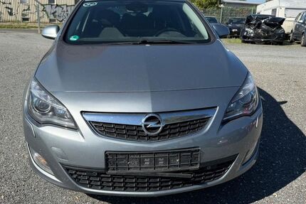 Opel Astra 210.317 km 2.490 € Apolda 99510
