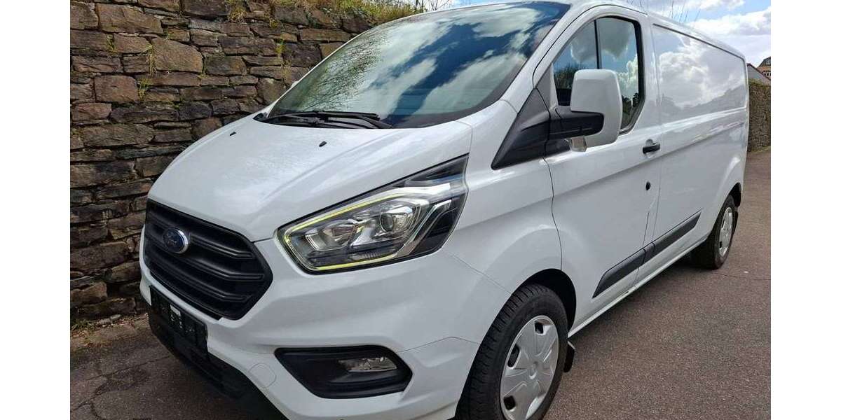 Ford Transit Custom 114.000 km 14.990 &euro; Mülheim an der Ruhr 45481