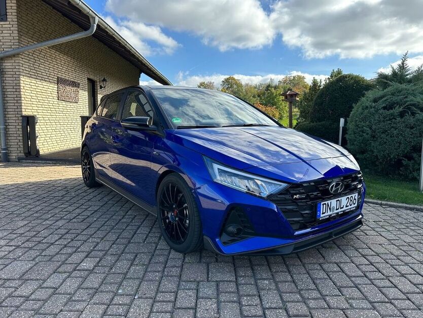 i20