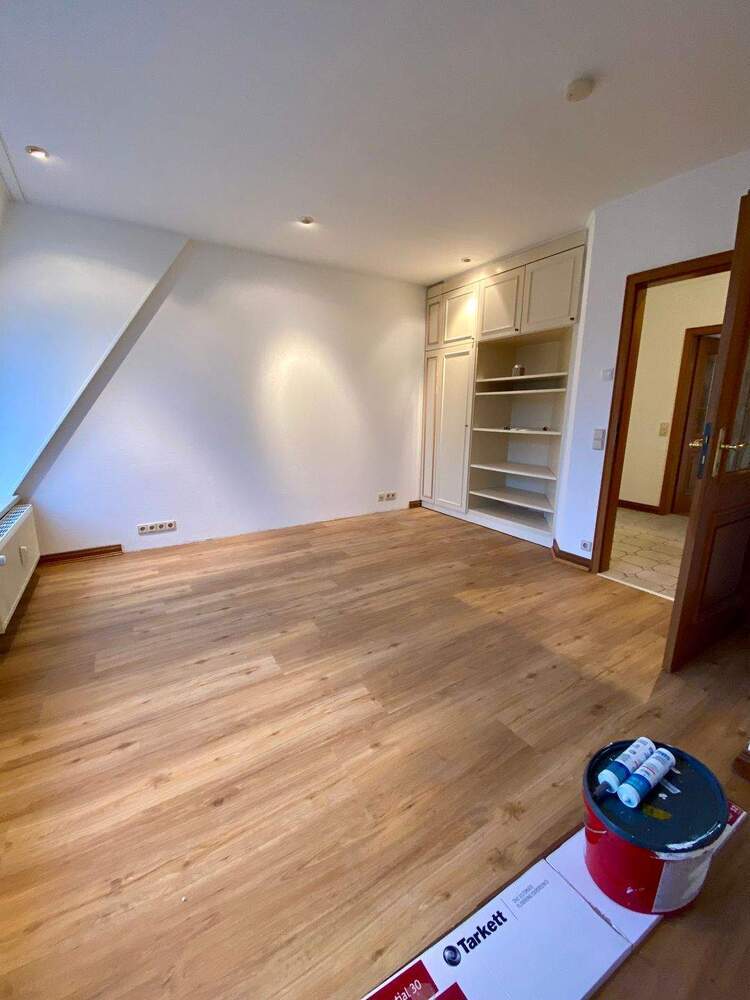 Großzügige 3-Zimmer-Wohnung im Ortskern von Bergstedt