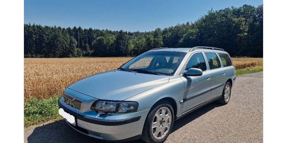Volvo V70 128.600 km 9.100 &euro; Nienstädt 31688