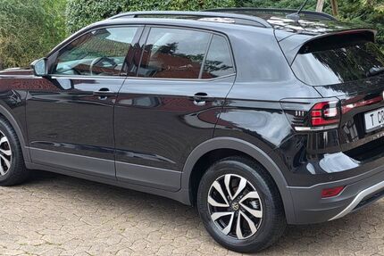 VW T-Cross 27.000 km 15.990 &euro; Gladebeck 37181