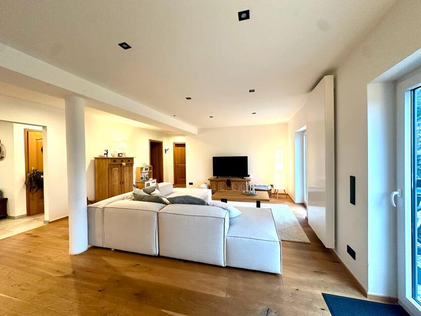 Kernsanierte Wohneinheit auf Bauernhof zimmer