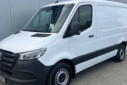Mercedes-Benz Sprinter 199.111 km 21.849 &euro; Berlin 13055
