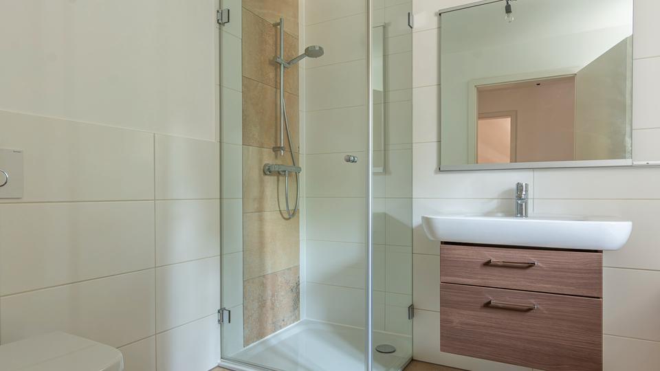 Reihenhaus Landshut - 4 Zimmer, 100 m&sup2;, 1.300&euro; | Angebot:26346349