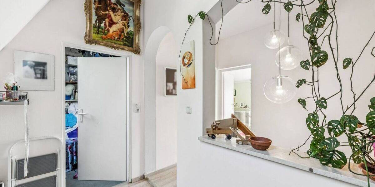 Reihenmittelhaus Unterschleißheim - 5 Zimmer, 145 m&sup2;, 870.000&euro; | Angebot:26826370