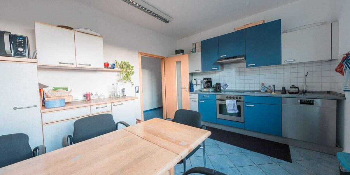 Gewerbeobjekt Remseck am Neckar / Neckargröningen Neckargröningen - 7 Zimmer, 168 m&sup2;, 398.000&euro; | Angebot:24811644