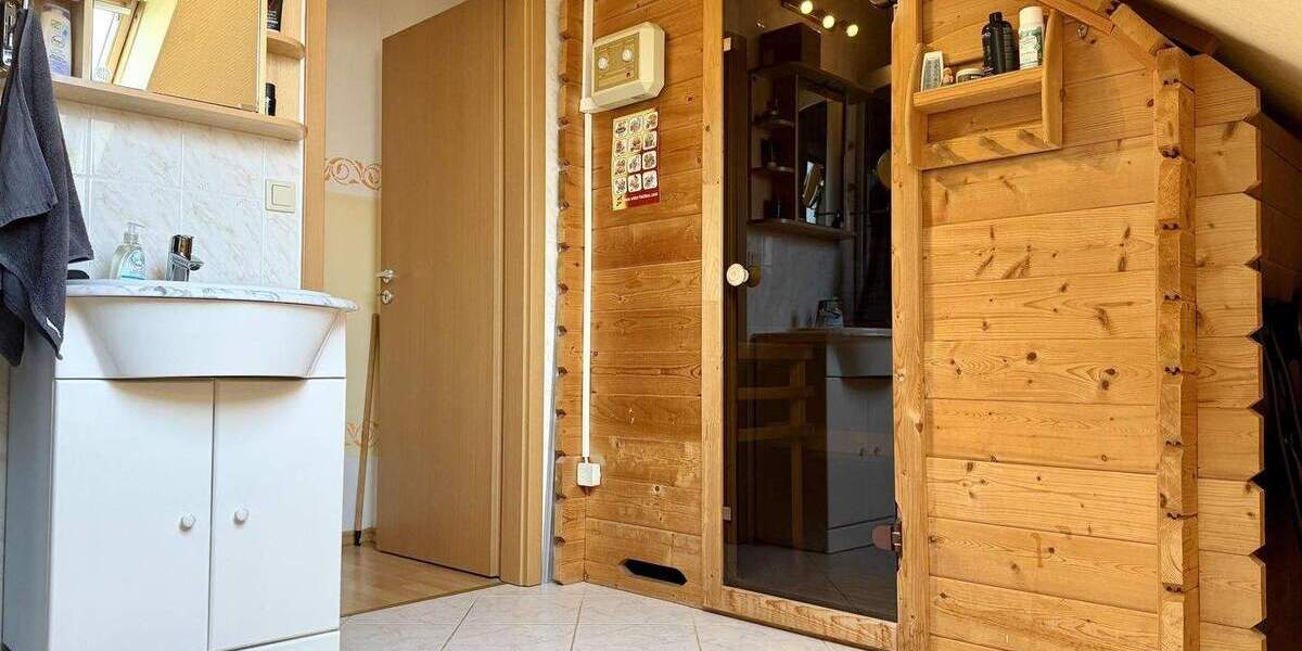 Reihenendhaus Offenbach Lauterborn - 5 Zimmer, 136 m&sup2;, 549.000&euro; | Angebot:24837556