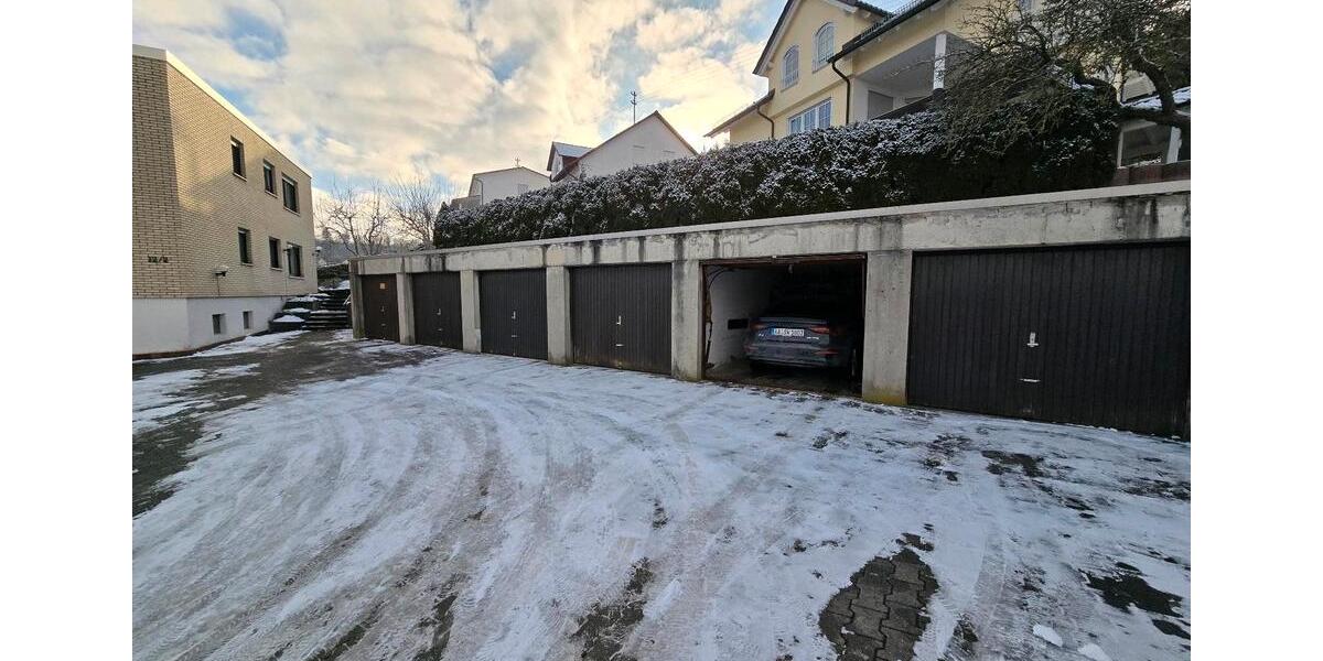 Modernisierte 3-Zimmer Wohnung mit Balkon und Garage zu verkaufen 3 zimmer
