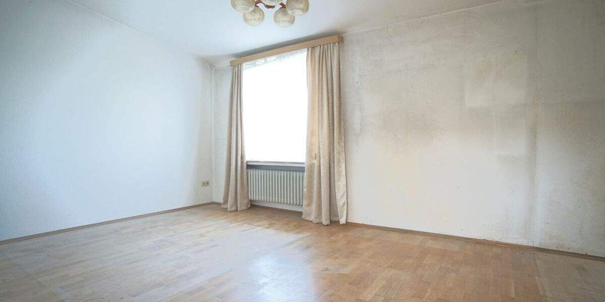 Reihenmittelhaus Bremerhaven Lehe - 4 Zimmer, 95 m&sup2;, 199.000&euro; | Angebot:25834542