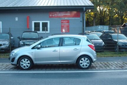 Opel Corsa 201.790 km 2.999 &euro; Loxstedt-Hahnenknoop 27612