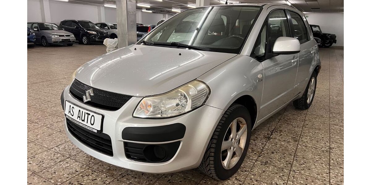 Suzuki SX4 119.000 km 2.698 &euro; Suhl 98528