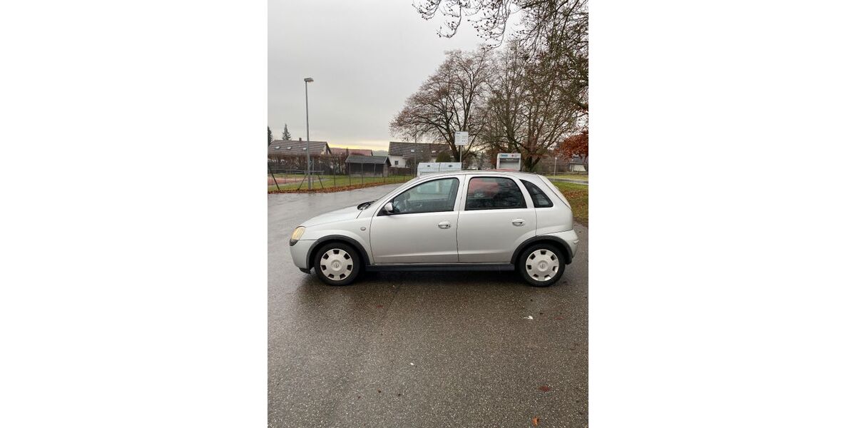 Opel Corsa 220.000 km 1.150 &euro; Wildberg 72218