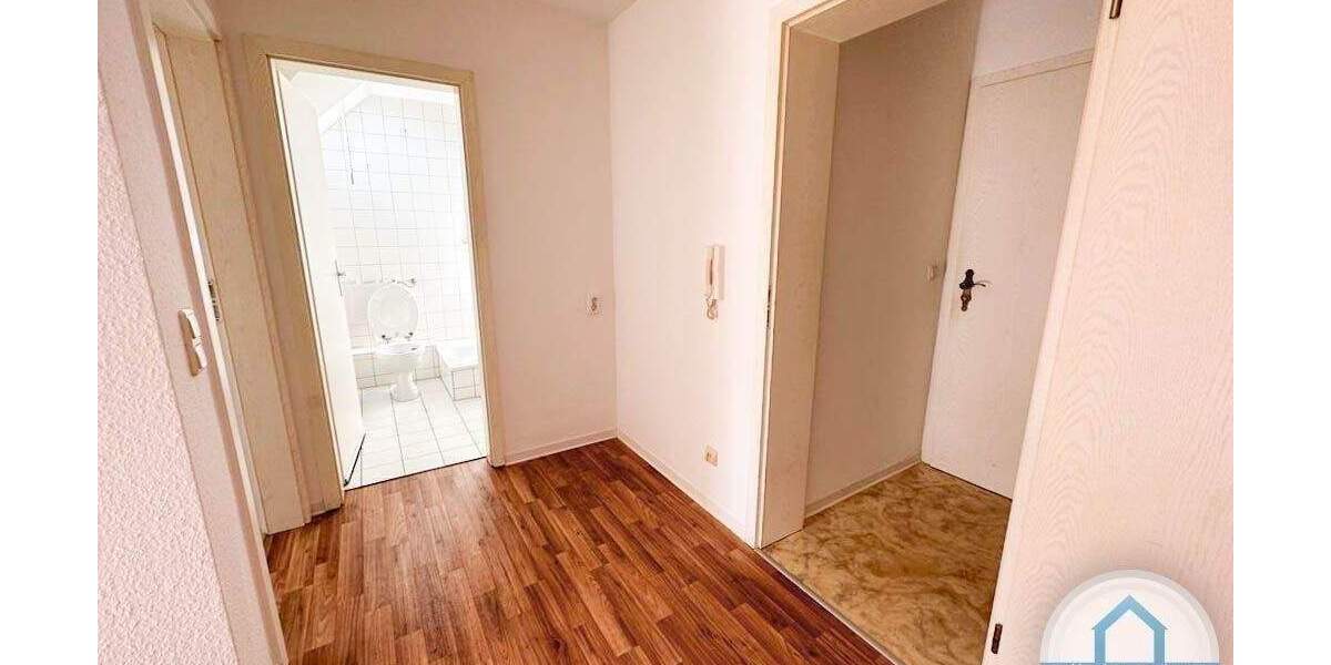Etagenwohnung Gersdorf - 2 Zimmer, 39 m&sup2;, 230&euro; | Angebot:26694587