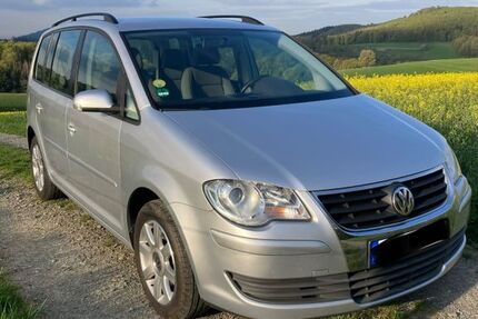 VW Touran 285.000 km 5.500 &euro; Mühltal 64367