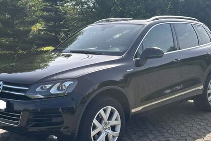 VW Touareg 186.000 km 15.300 &euro; Leezdorf 26529