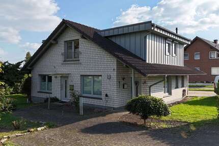 Haus Hüllhorst - 5 Zimmer, 195 m&sup2;, 390.000&euro; | Angebot:27568471