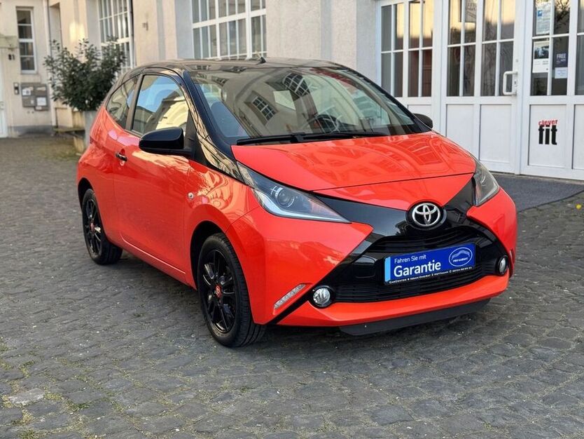 Aygo (X)