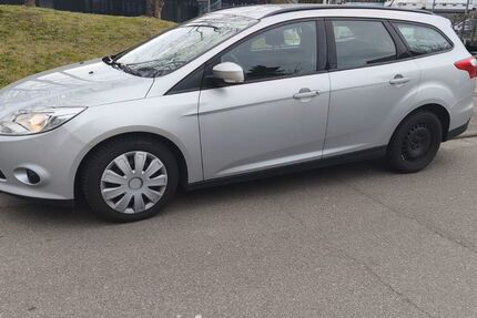 Ford Focus 136.800 km 5.300 &euro; heidelberg 69115