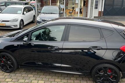 Ford Fiesta 86.900 km 10.900 € Cölbe 35091
