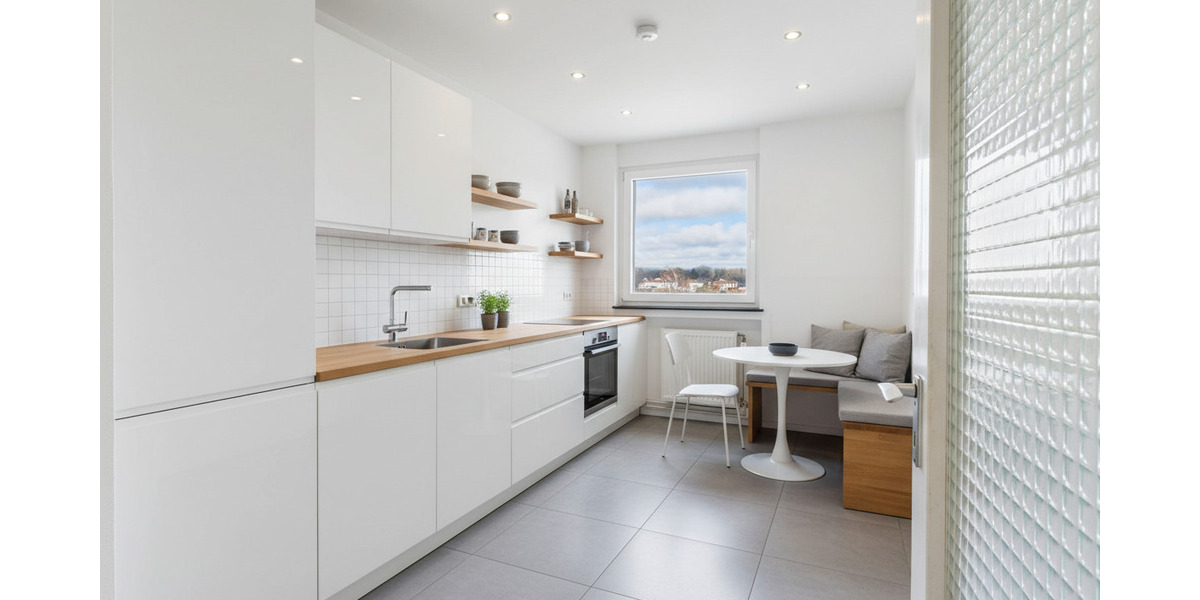 Helle 4ZKB Wohnung in Uninähe - mit Garage und Südwest-Loggia - in Dudweiler - Etagenwohnung Saarbrücken Dudweiler | Angebot:25289682