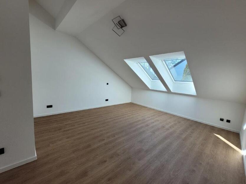 Traumhaus mit moderner Ausstattung und Carport nahe Bürgerbusch zimmer