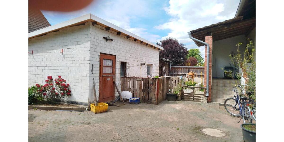 Mehrfamilienhaus, Wohnhaus Edemissen - 11 Zimmer, 390 m&sup2;, 695.000&euro; | Angebot:26889492