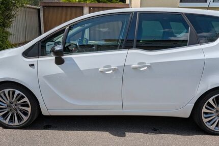 Opel Meriva 142.105 km 8.499 &euro; Schwetzingen 68723