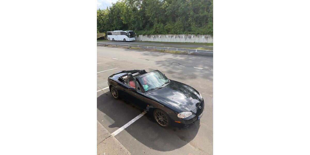 Mazda MX-5 99.999 km 6.999 &euro; Wiesbaden 65189