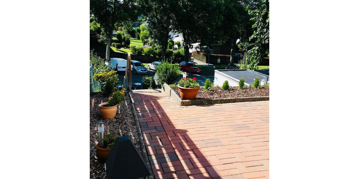 Reihenhaus Siegen Kaan-Marienborn - 6 Zimmer, 125 m&sup2;, 1.190&euro; | Angebot:26329599