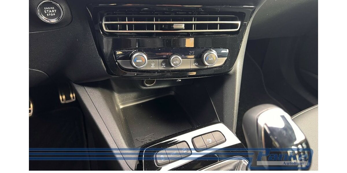 Opel Mokka 1.2 Ultimate*LED*NAV*ACC*360°*TotWinkel* 8.839 km 18.990 € Berlin 13187