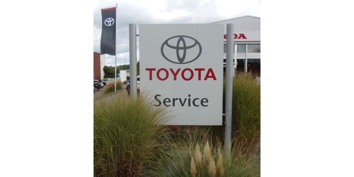 Toyota C-HR 110.805 km 20.950 &euro; Ratingen 40882