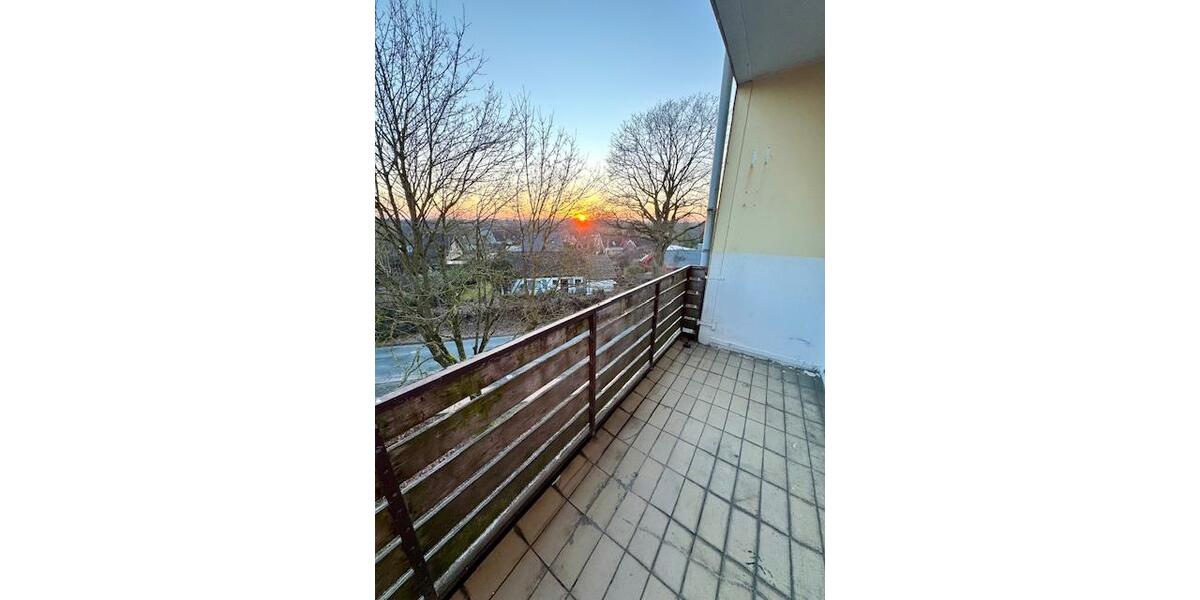 Etagenwohnung Bad Segeberg - 3 Zimmer, 72 m&sup2;, 630&euro; | Angebot:25438308