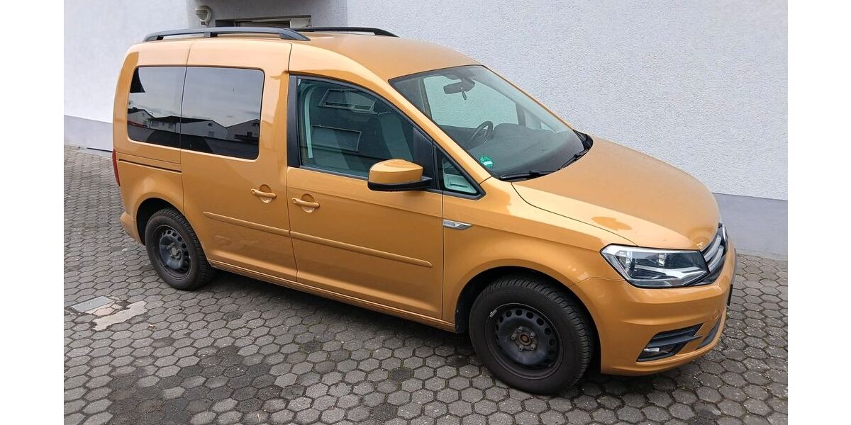 VW Caddy 72.000 km 17.400 &euro; HASSELROTH 63594