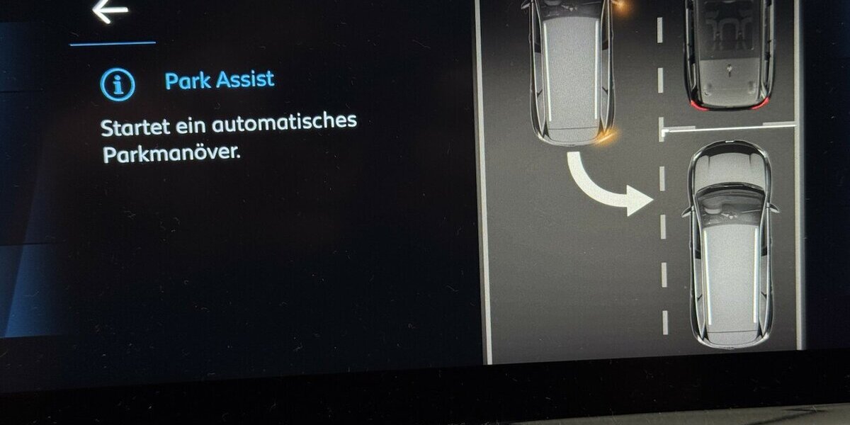 Peugeot 5008 GT 180 Blue HDi EAT8 1.Hand Nachtsicht 31.700 km 32.985 &euro; Lich 35423