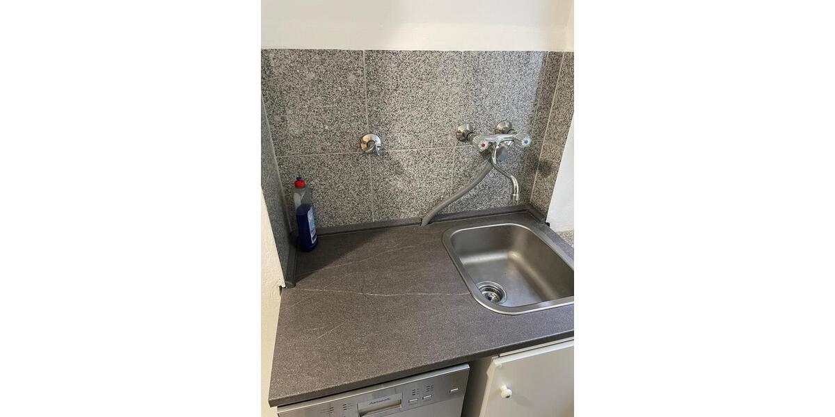 Erdgeschoßwohnung Duisburg Duisburg-Mitte - 1 Zimmer, 30 m&sup2;, 360&euro; | Angebot:26663125