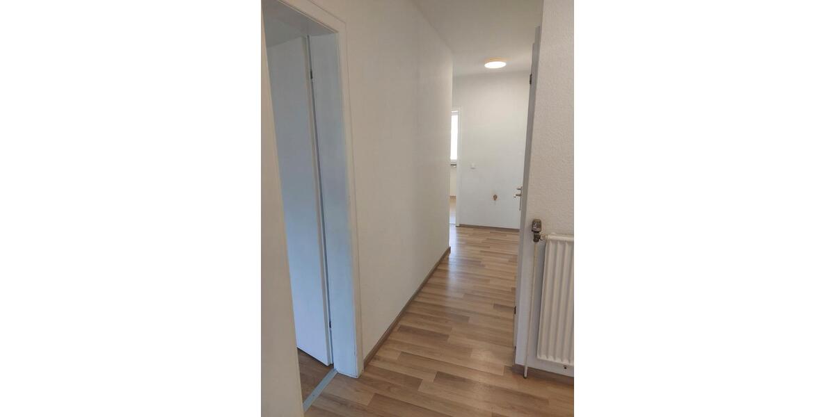 Etagenwohnung Wiehl - 4 Zimmer, 81 m&sup2;, 800&euro; | Angebot:26298751