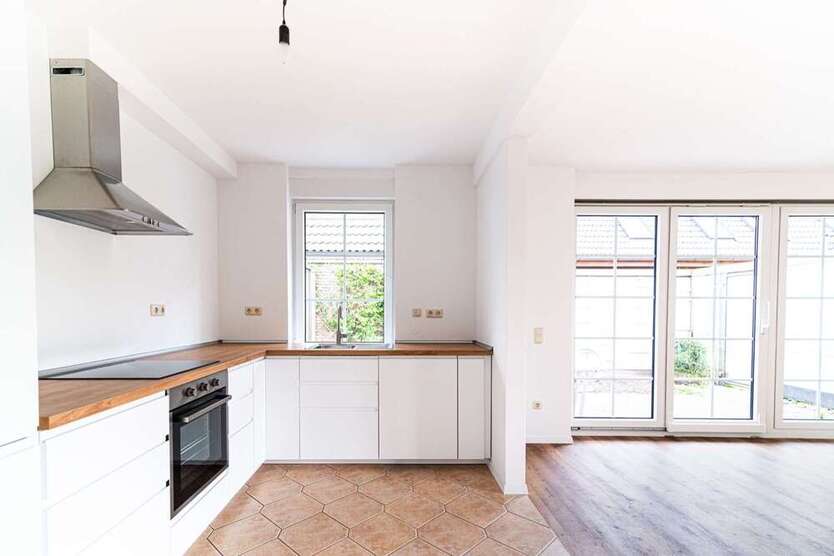 Wohnung zum Mieten in Kating 800 € 64 m²