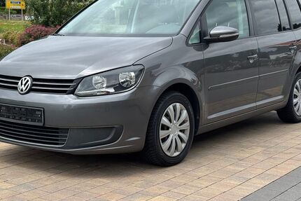 VW Touran 192.000 km 3.880 &euro; Werneck 97440