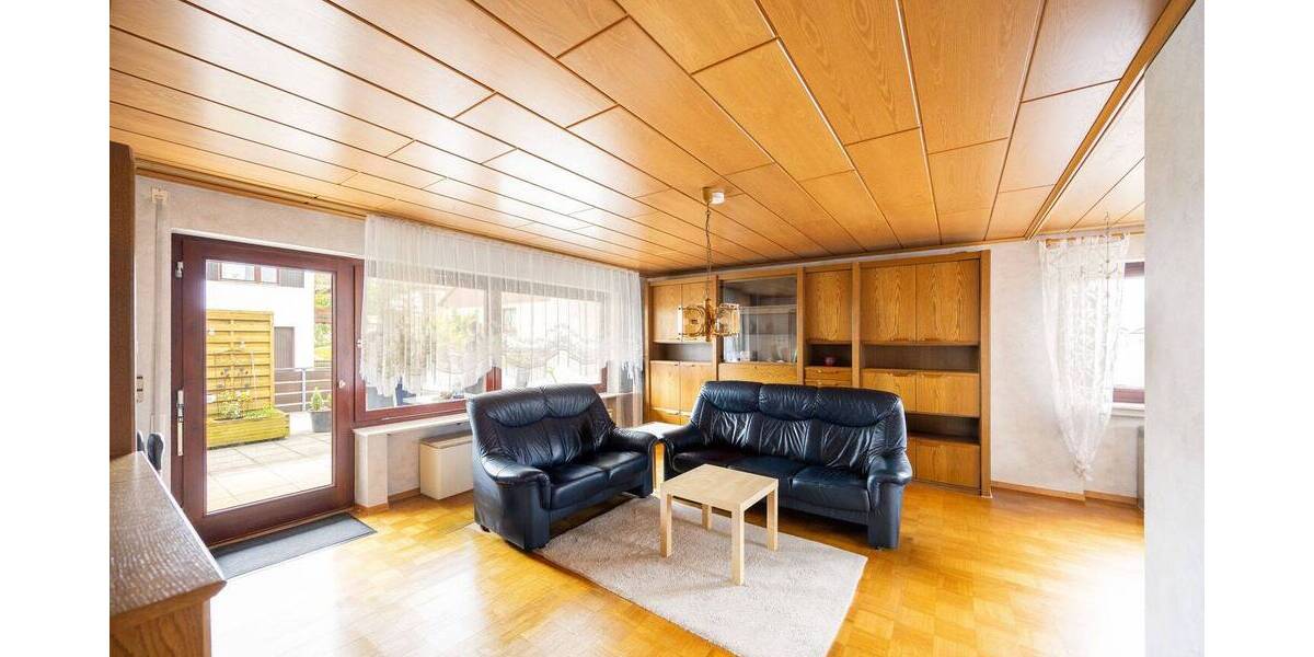 Mehrfamilienhaus, Wohnhaus Vaihingen an der Enz Kleinglattbach - 7 Zimmer, 182 m&sup2;, 495.000&euro; | Angebot:26345663