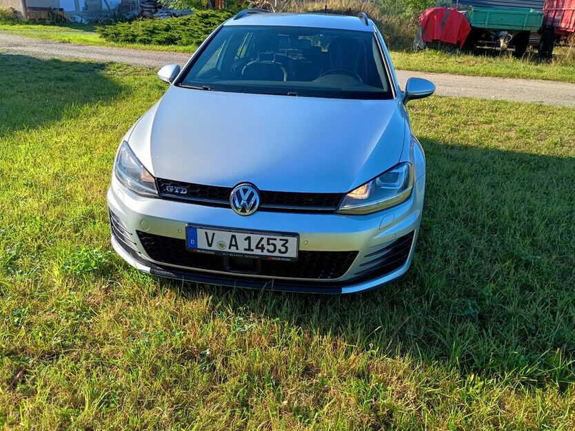VW Golf 119.000 km 16.700 € Rodewisch 08228