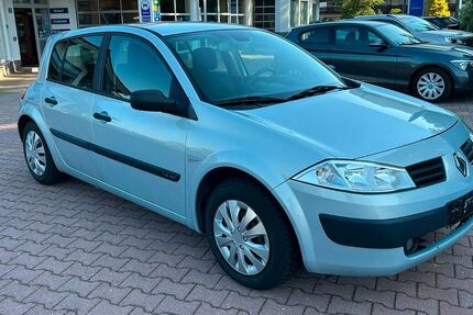 Renault Megane 145.300 km 2.350 &euro; Bad Kötzting 93444