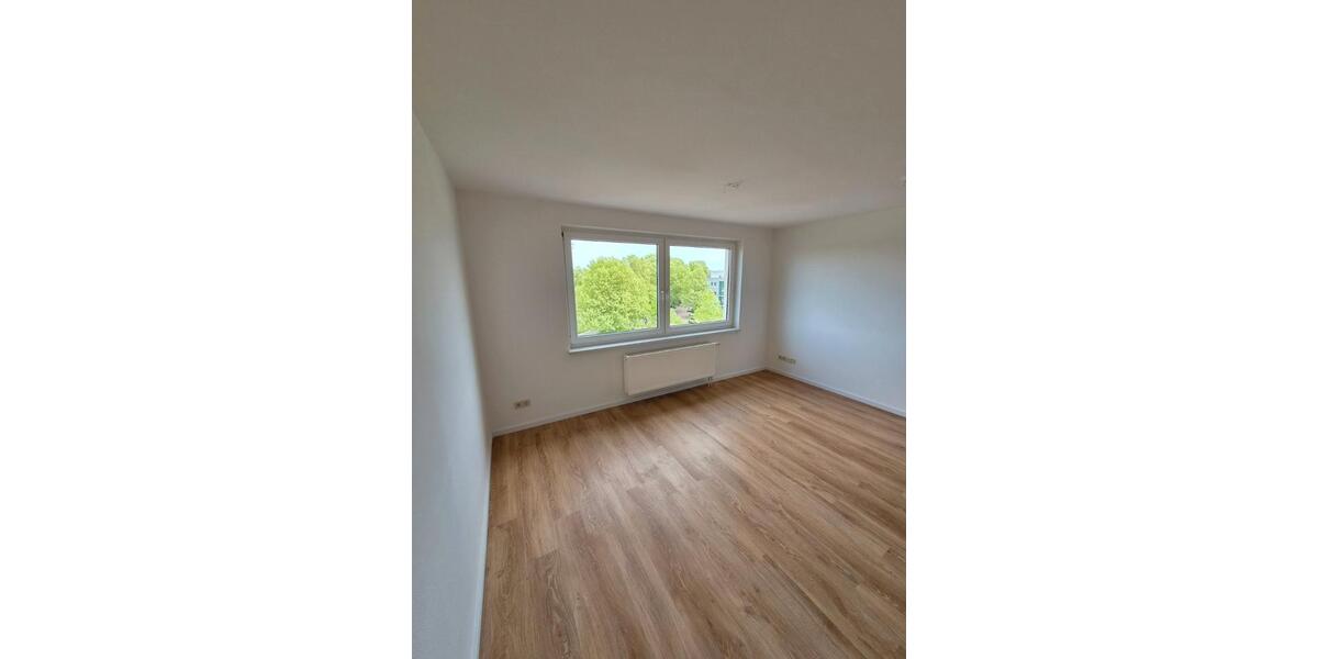 Etagenwohnung Dessau-Roßlau Dessau - 3 Zimmer, 68 m&sup2;, 145.000&euro; | Angebot:27234727