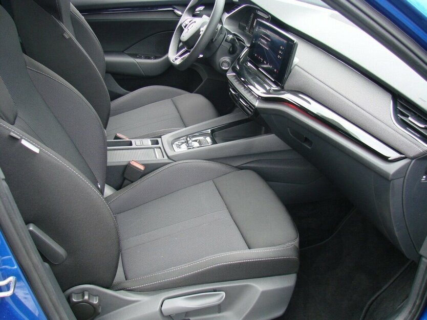 Octavia 2.0TDi Sportline LED Wireless App-Connect