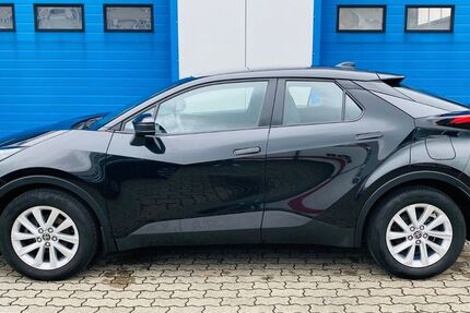 Toyota C-HR 37.000 km 28.500 € Greven 48268