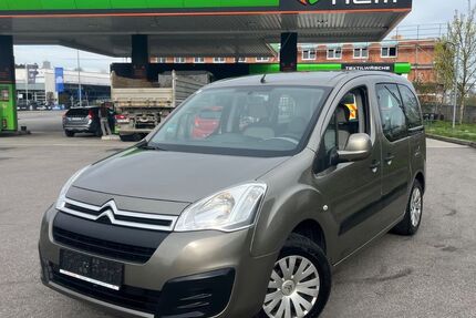 Citroen Berlingo 262.438 km 4.299 &euro; Rosenheim 83026