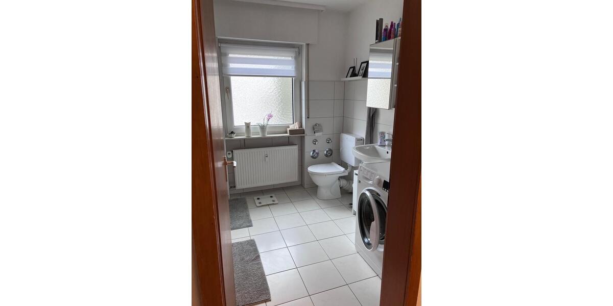 Etagenwohnung Riedstadt - 4 Zimmer, 96 m&sup2;, 1.200&euro; | Angebot:26327852